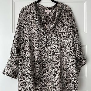 Satin Shirt in Nude Leopard Size M